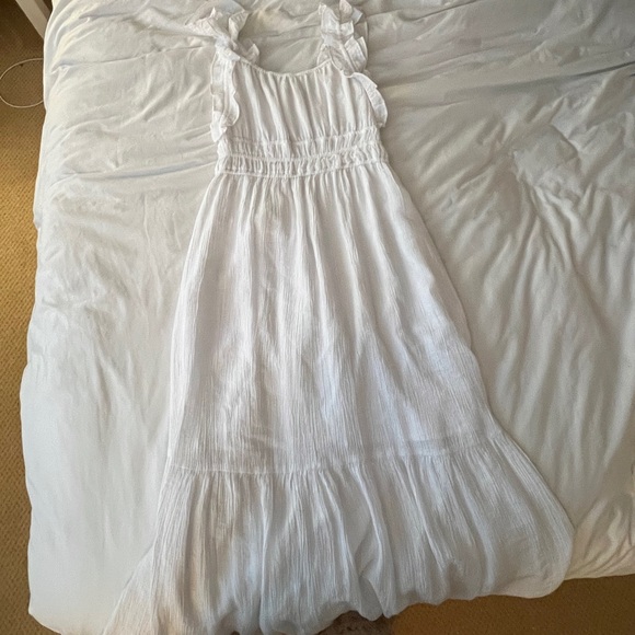 Ruffle Textured Maxi Dress - Picture 4 of 10